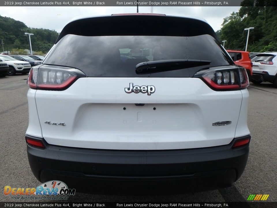 2019 Jeep Cherokee Latitude Plus 4x4 Bright White / Black Photo #4