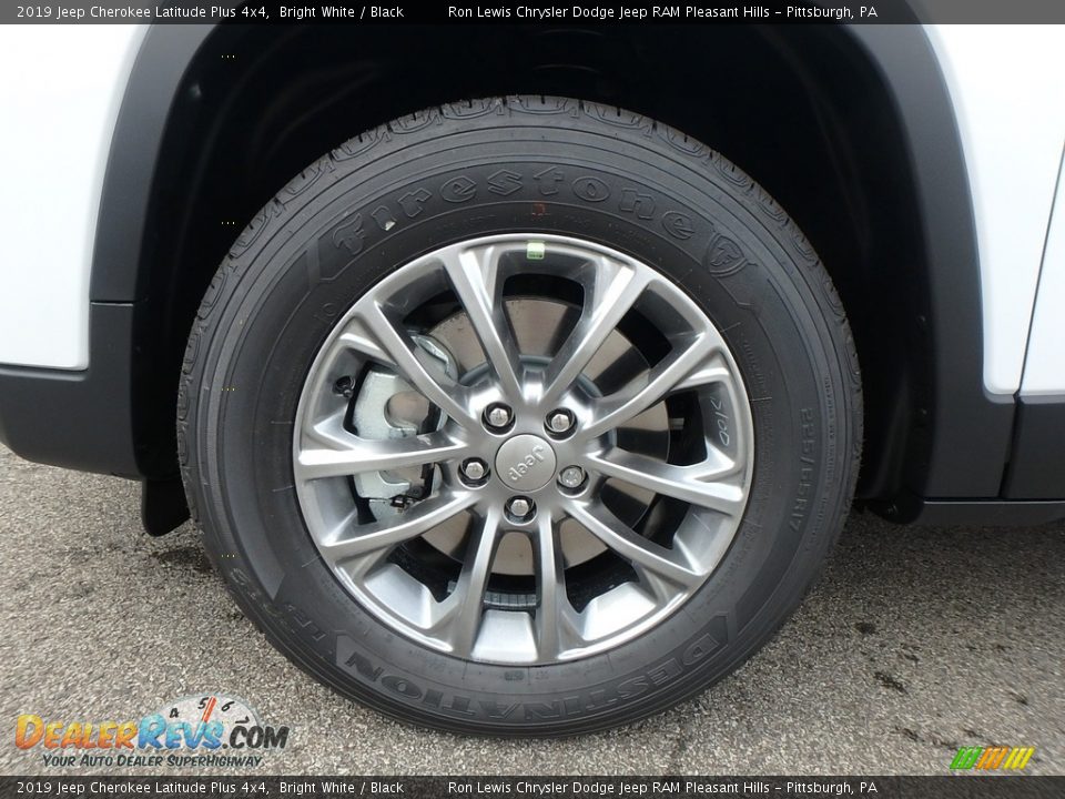 2019 Jeep Cherokee Latitude Plus 4x4 Bright White / Black Photo #9