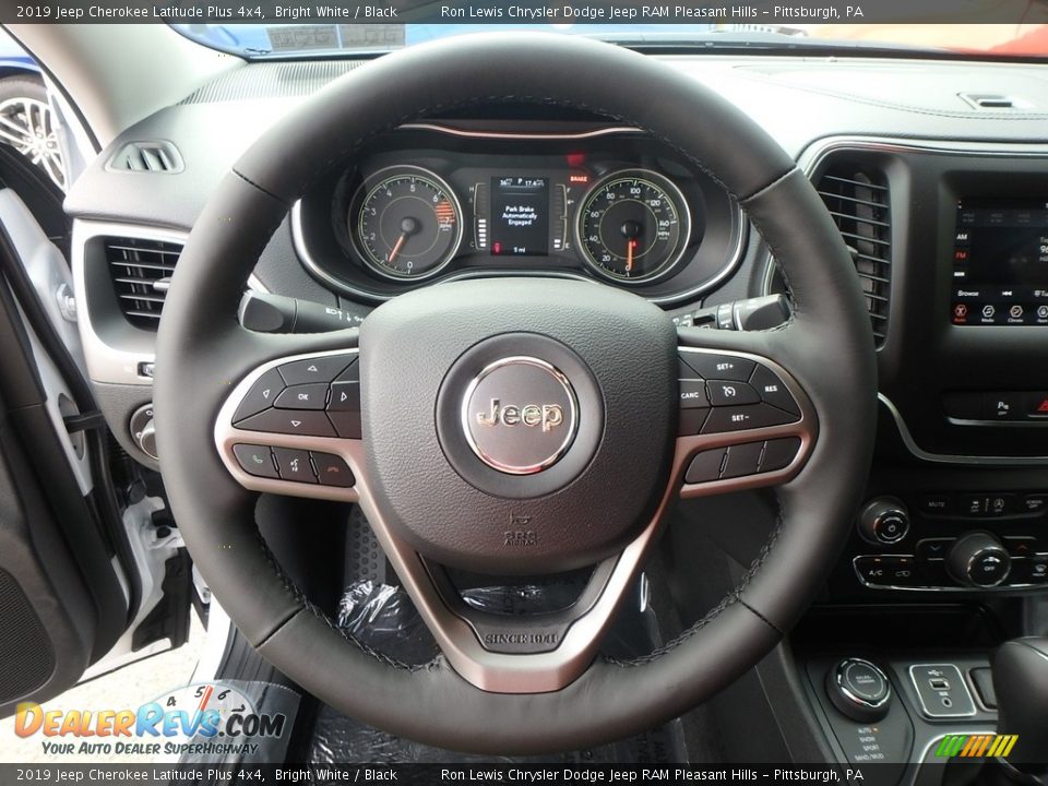 2019 Jeep Cherokee Latitude Plus 4x4 Bright White / Black Photo #19
