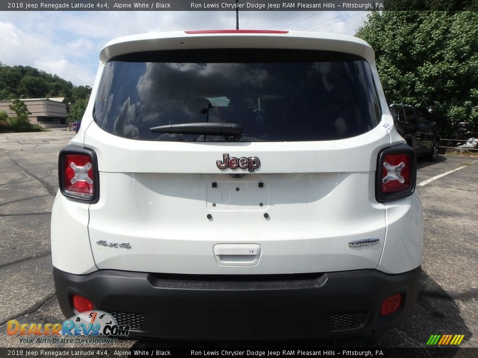 2018 Jeep Renegade Latitude 4x4 Alpine White / Black Photo #4