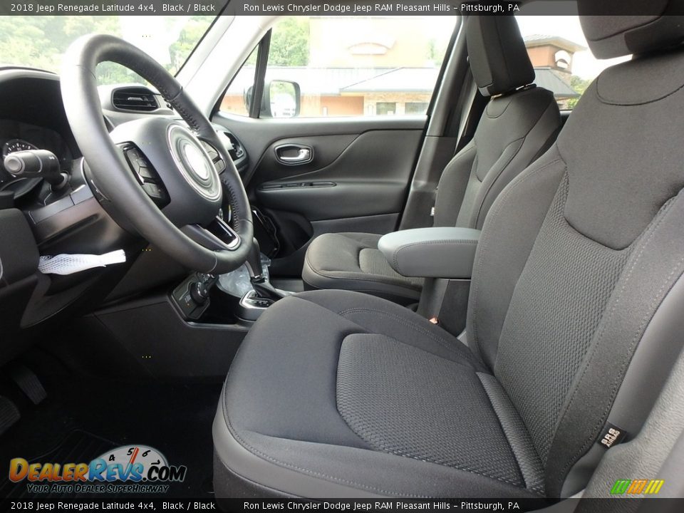 2018 Jeep Renegade Latitude 4x4 Black / Black Photo #10