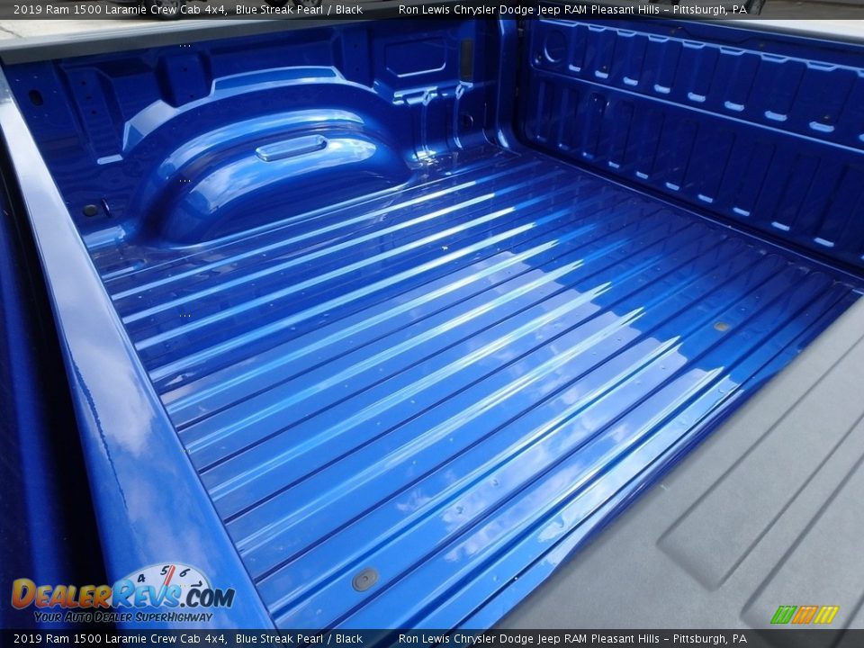 2019 Ram 1500 Laramie Crew Cab 4x4 Blue Streak Pearl / Black Photo #20