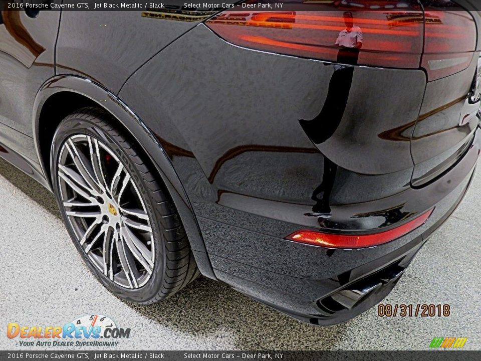 2016 Porsche Cayenne GTS Jet Black Metallic / Black Photo #6