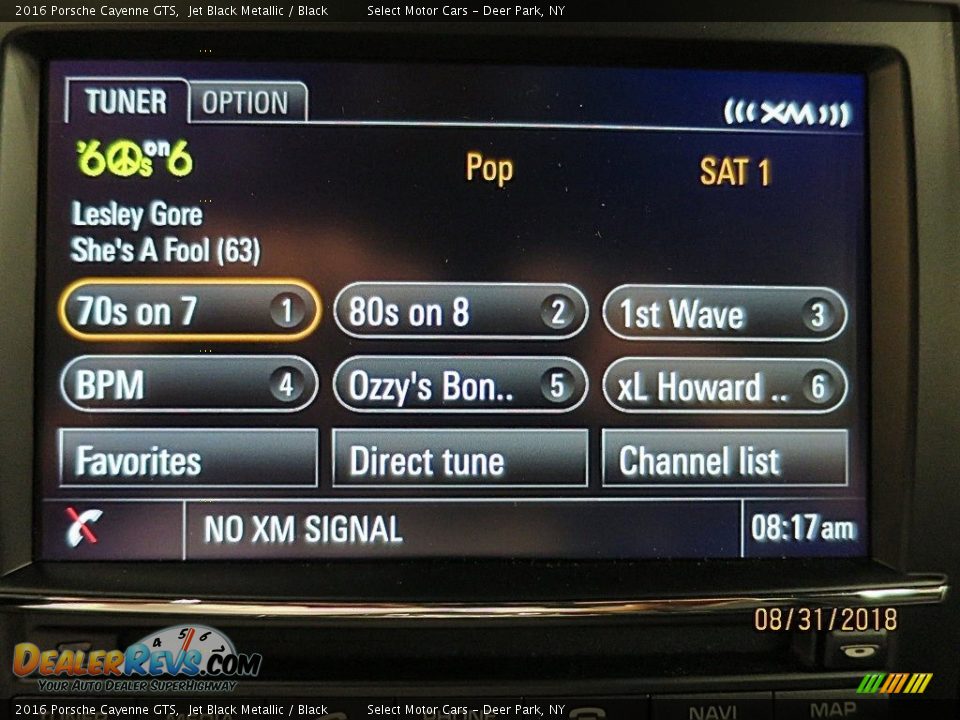 2016 Porsche Cayenne GTS Jet Black Metallic / Black Photo #17