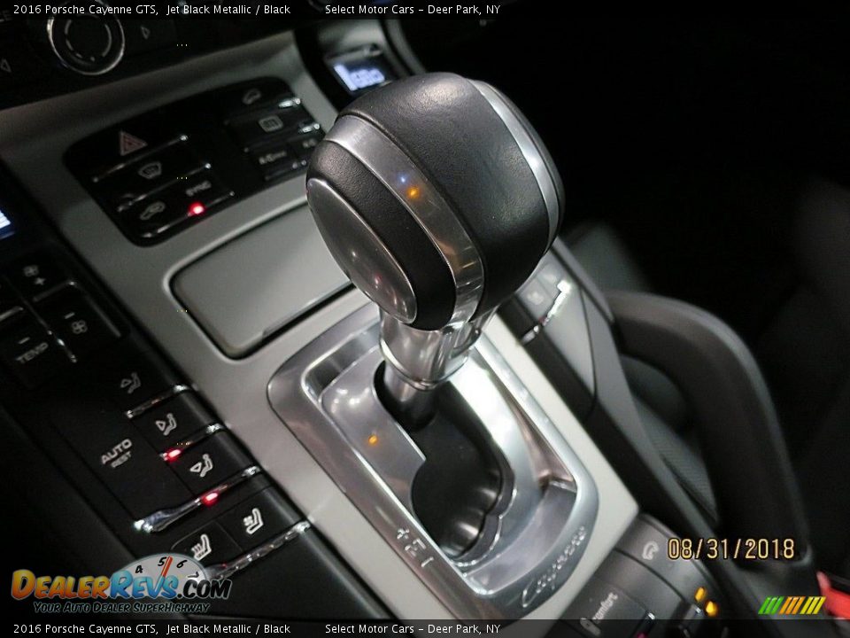2016 Porsche Cayenne GTS Jet Black Metallic / Black Photo #21