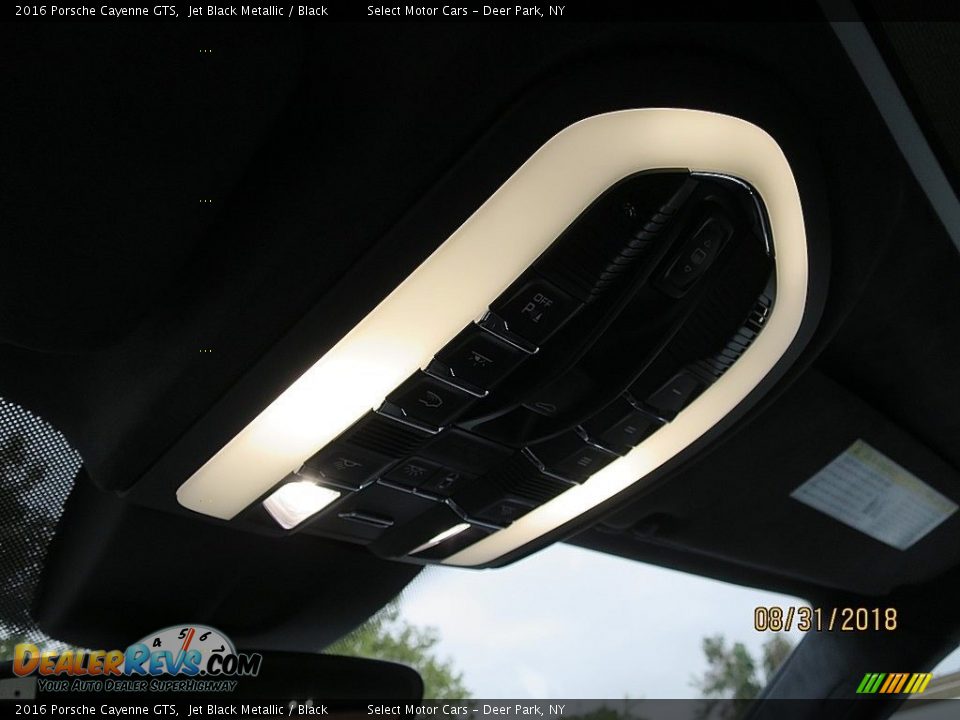 2016 Porsche Cayenne GTS Jet Black Metallic / Black Photo #24