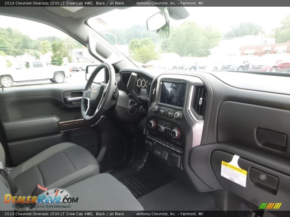 2019 Chevrolet Silverado 1500 LT Crew Cab 4WD Black / Jet Black Photo #9