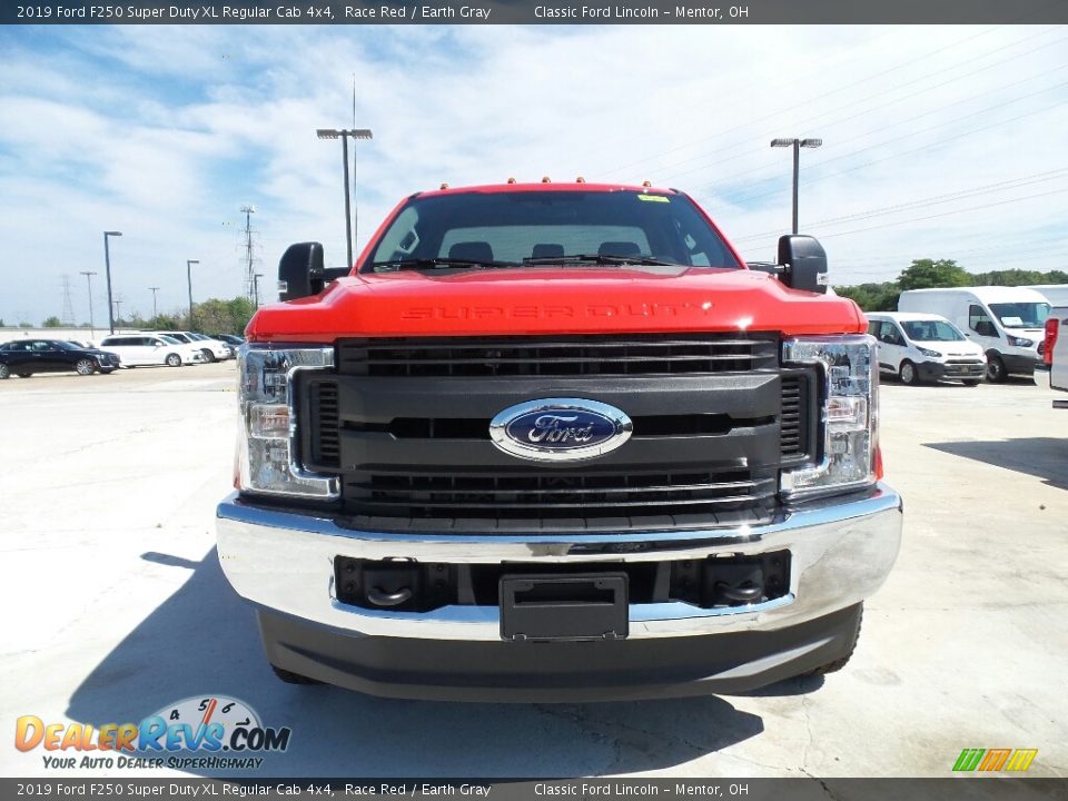 2019 Ford F250 Super Duty XL Regular Cab 4x4 Race Red / Earth Gray Photo #2