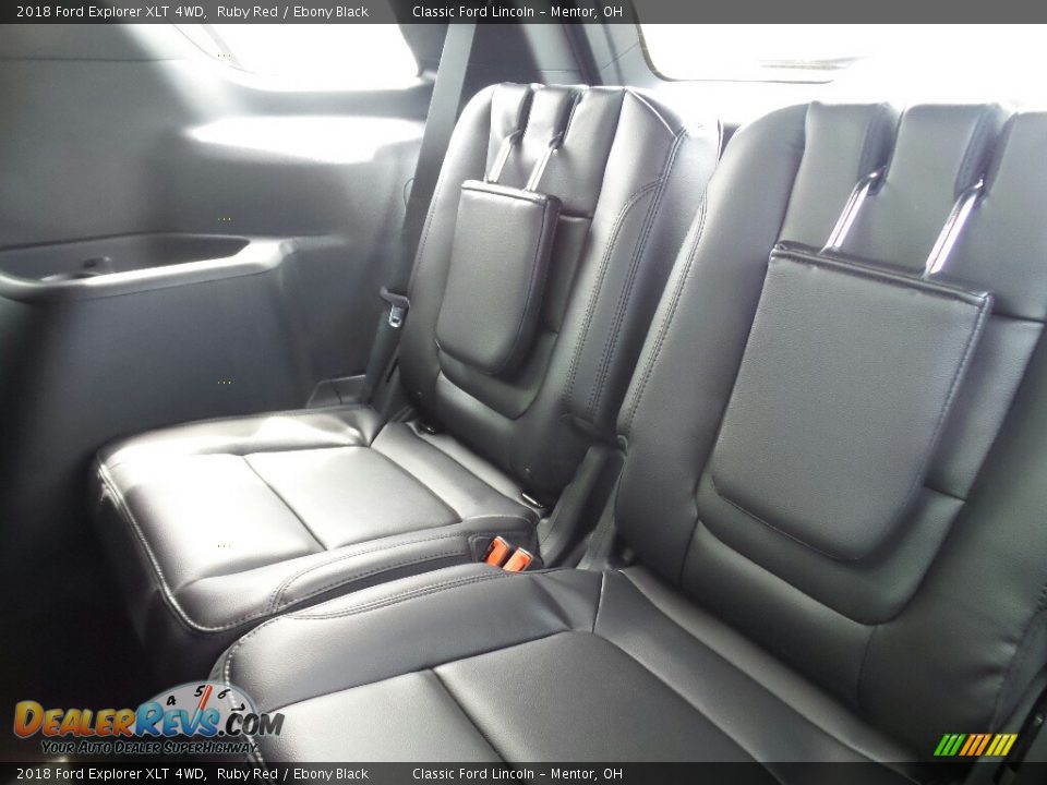 2018 Ford Explorer XLT 4WD Ruby Red / Ebony Black Photo #6