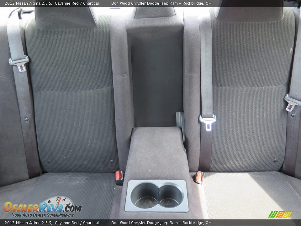2013 Nissan Altima 2.5 S Cayenne Red / Charcoal Photo #17
