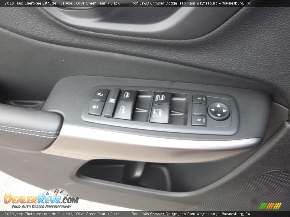 2019 Jeep Cherokee Latitude Plus 4x4 Olive Green Pearl / Black Photo #20