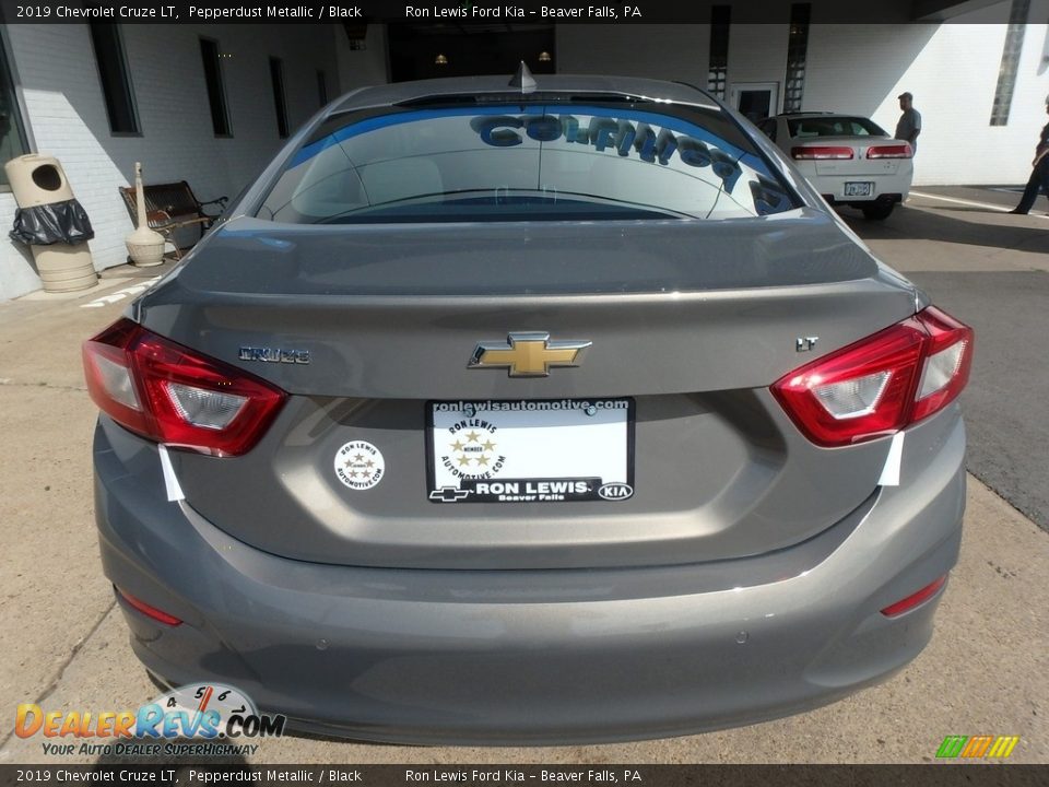 2019 Chevrolet Cruze LT Pepperdust Metallic / Black Photo #3
