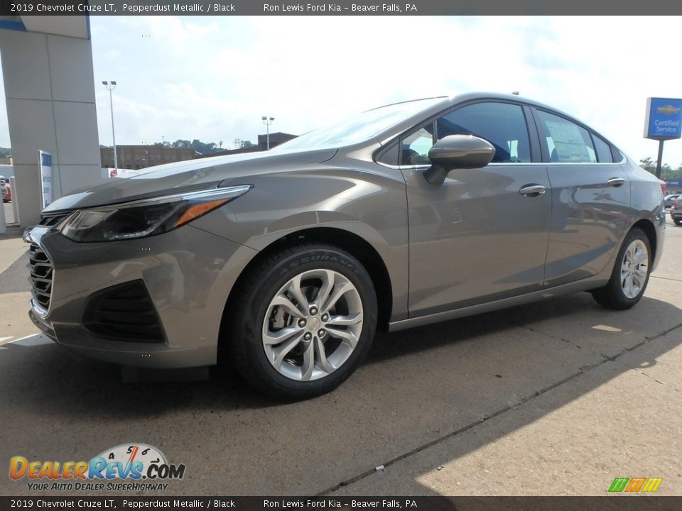 2019 Chevrolet Cruze LT Pepperdust Metallic / Black Photo #6