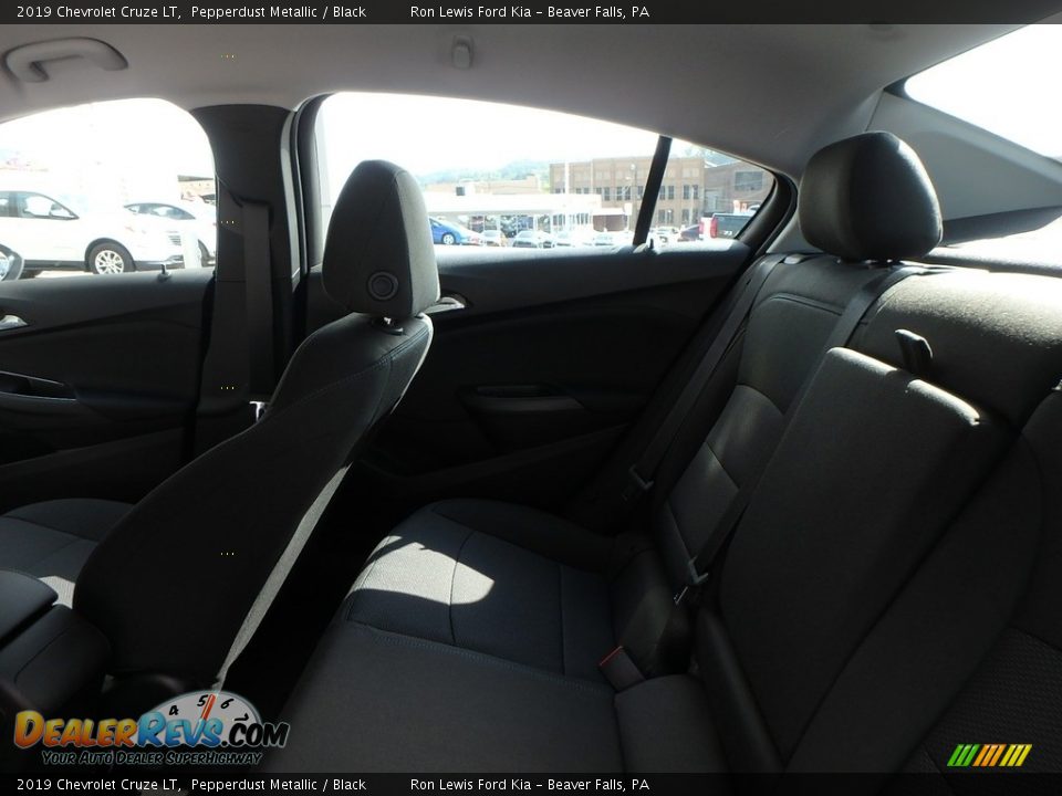 2019 Chevrolet Cruze LT Pepperdust Metallic / Black Photo #11