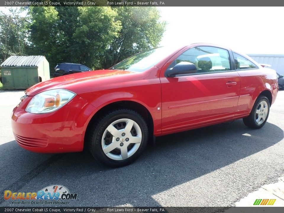 2007 Chevrolet Cobalt LS Coupe Victory Red / Gray Photo #8