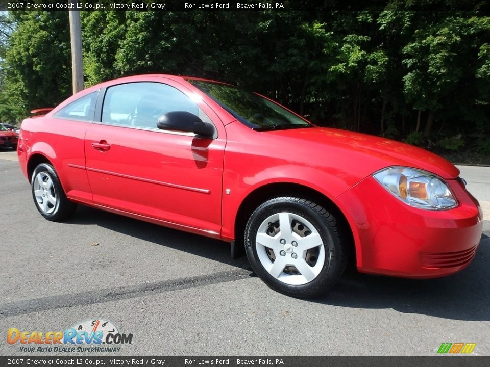 2007 Chevrolet Cobalt LS Coupe Victory Red / Gray Photo #10