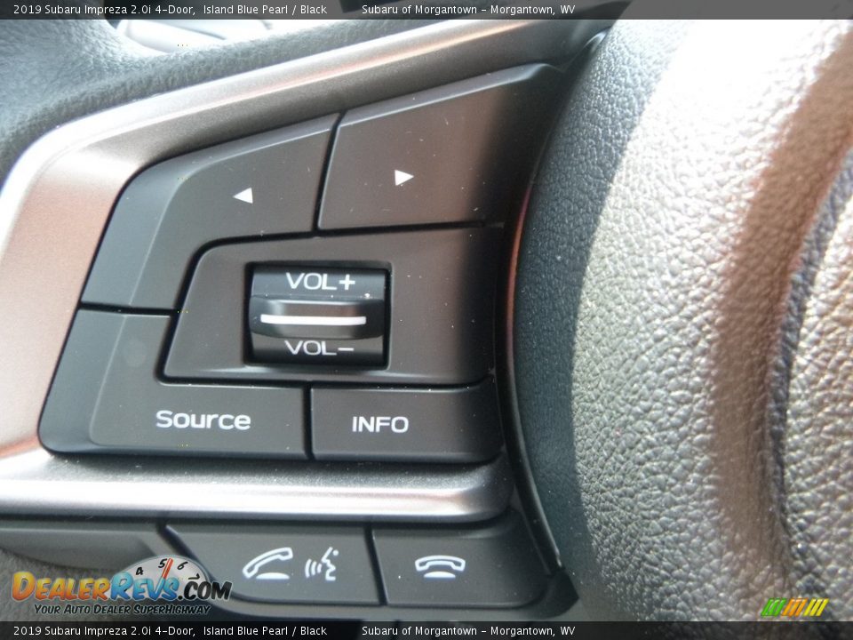2019 Subaru Impreza 2.0i 4-Door Steering Wheel Photo #20