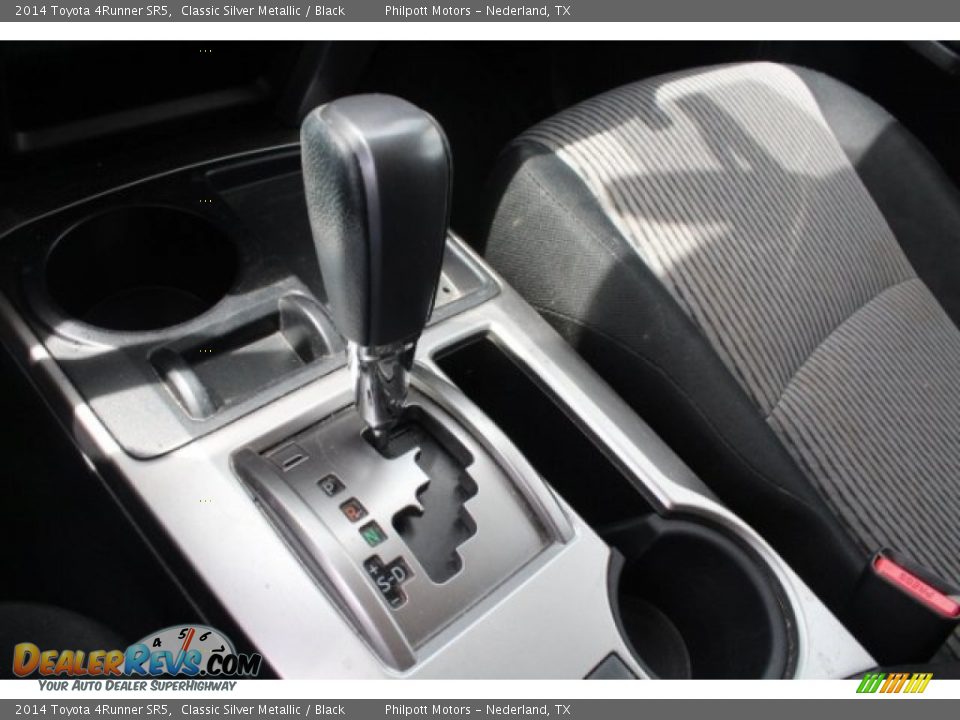 2014 Toyota 4Runner SR5 Classic Silver Metallic / Black Photo #17