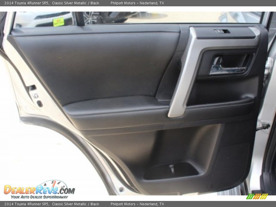2014 Toyota 4Runner SR5 Classic Silver Metallic / Black Photo #23