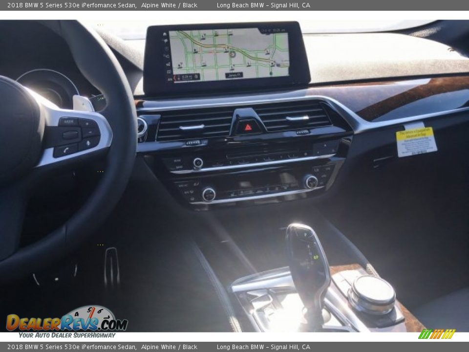 2018 BMW 5 Series 530e iPerfomance Sedan Alpine White / Black Photo #6