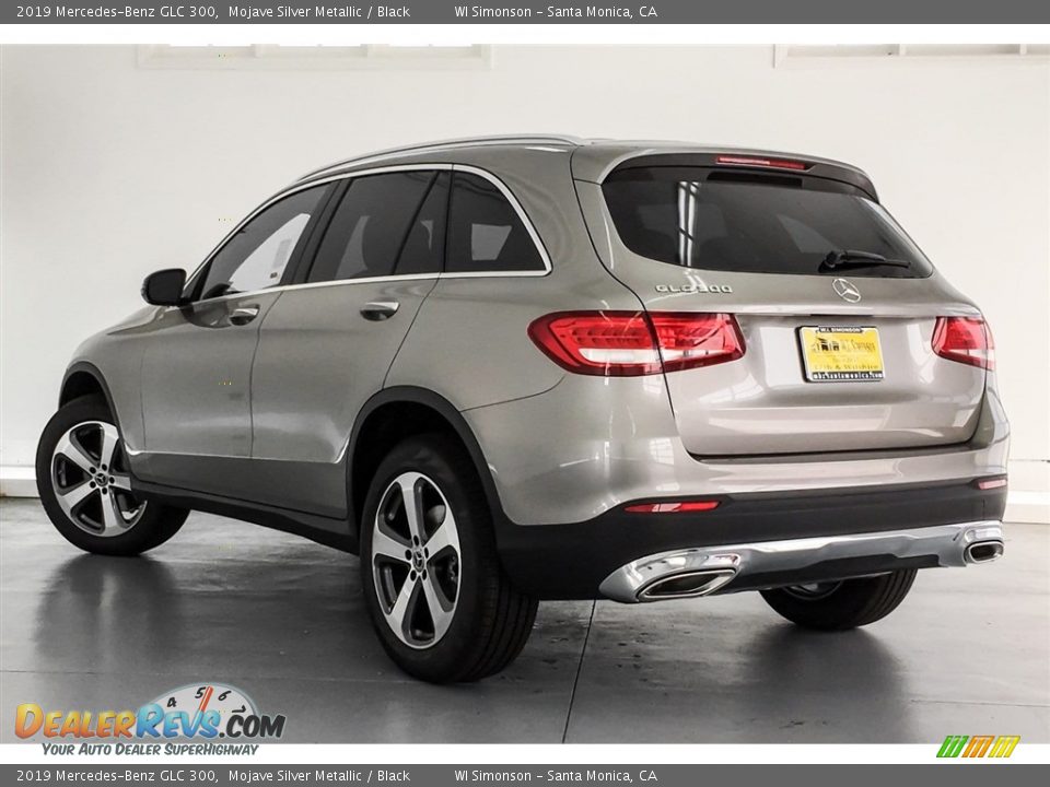 2019 Mercedes-Benz GLC 300 Mojave Silver Metallic / Black Photo #2