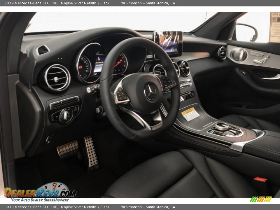2019 Mercedes-Benz GLC 300 Mojave Silver Metallic / Black Photo #4