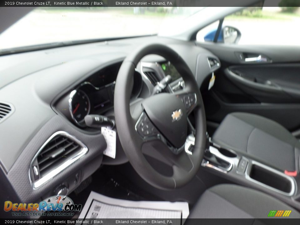 2019 Chevrolet Cruze LT Kinetic Blue Metallic / Black Photo #20