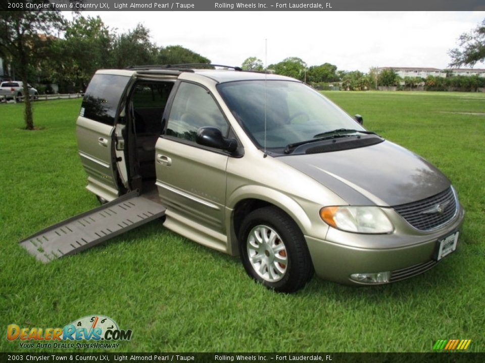 2003 Chrysler Town & Country LXi Light Almond Pearl / Taupe Photo #1