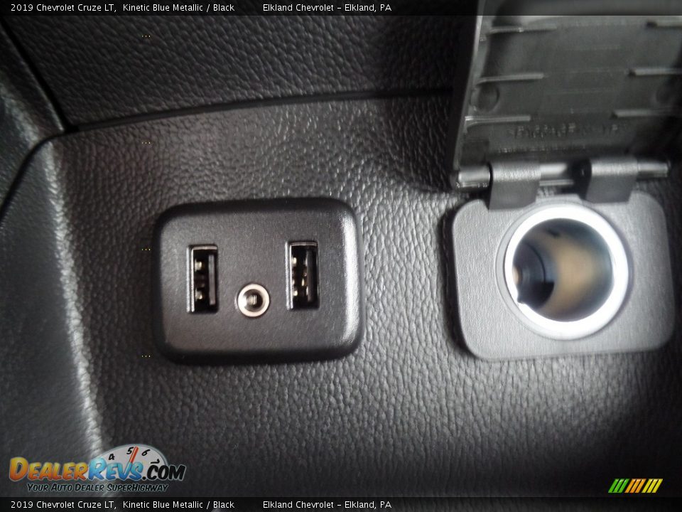2019 Chevrolet Cruze LT Kinetic Blue Metallic / Black Photo #36