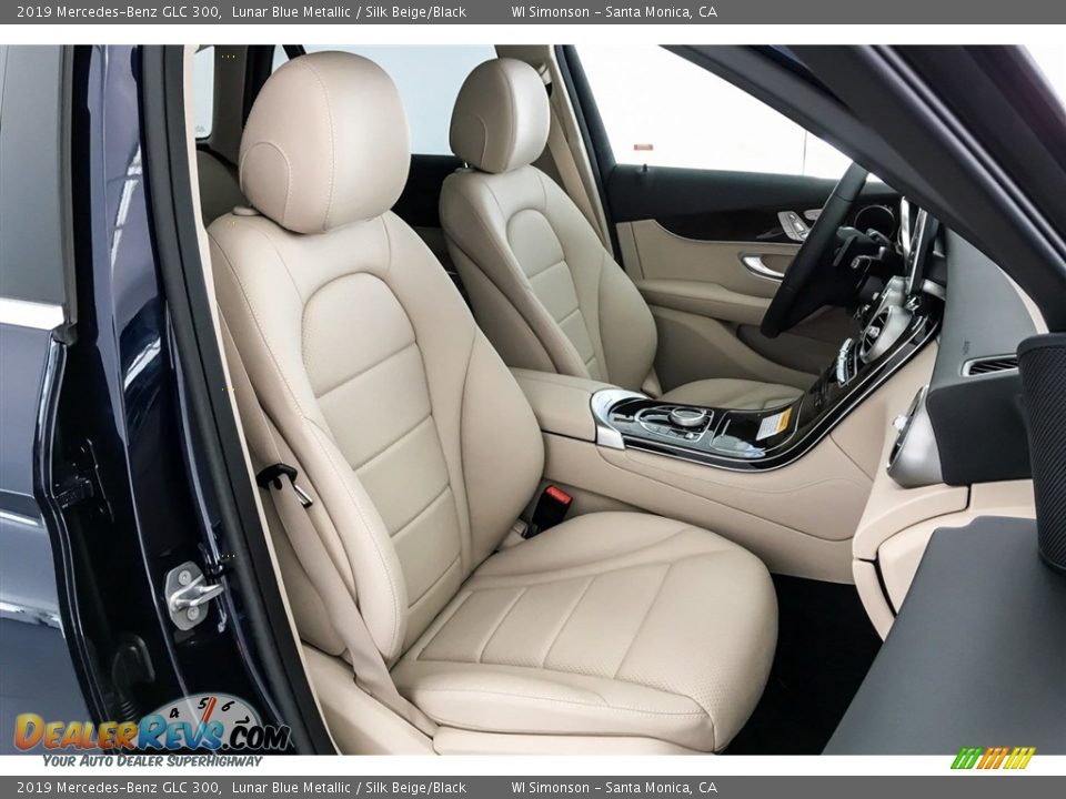 2019 Mercedes-Benz GLC 300 Lunar Blue Metallic / Silk Beige/Black Photo #5
