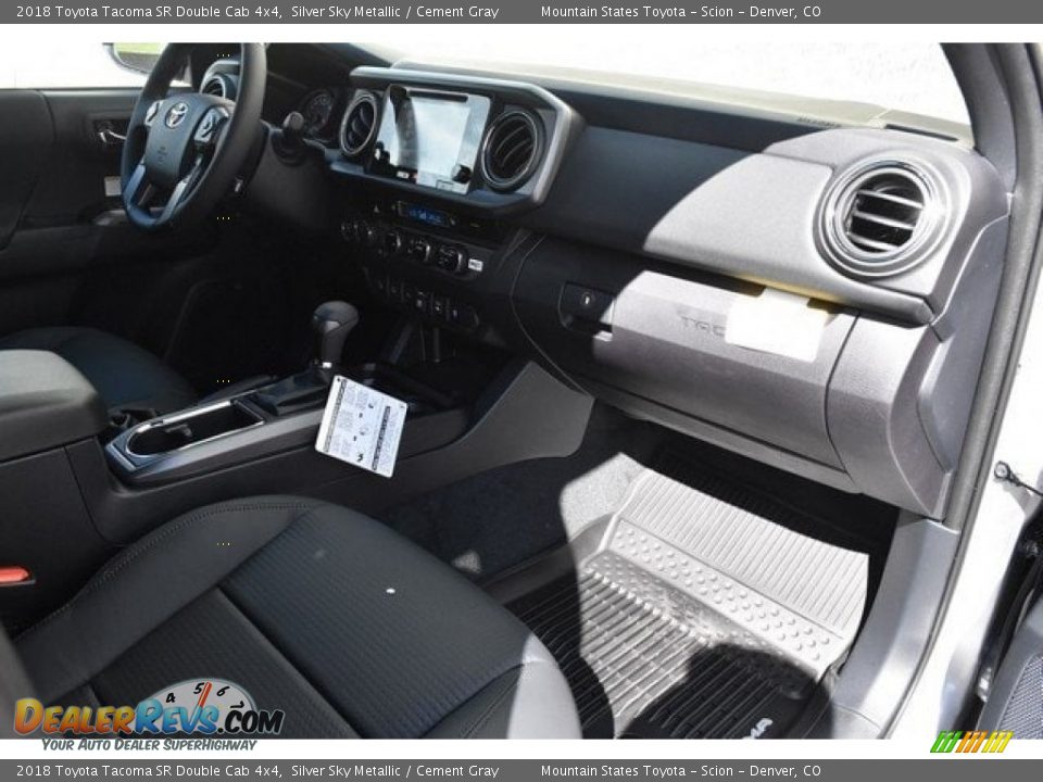 2018 Toyota Tacoma SR Double Cab 4x4 Silver Sky Metallic / Cement Gray Photo #11