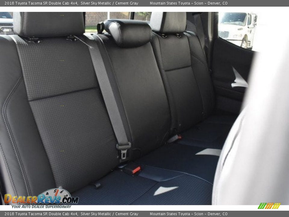 2018 Toyota Tacoma SR Double Cab 4x4 Silver Sky Metallic / Cement Gray Photo #19