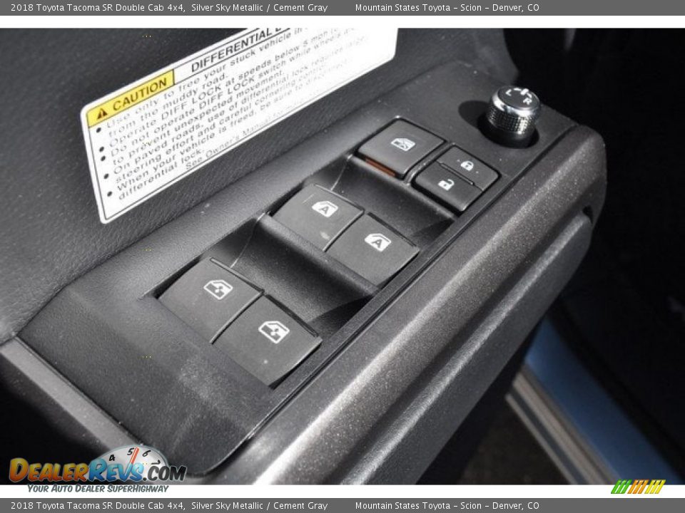 2018 Toyota Tacoma SR Double Cab 4x4 Silver Sky Metallic / Cement Gray Photo #24