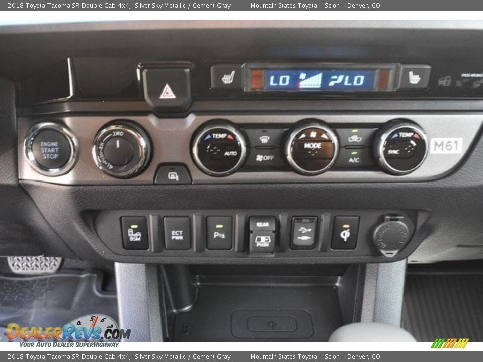 2018 Toyota Tacoma SR Double Cab 4x4 Silver Sky Metallic / Cement Gray Photo #29