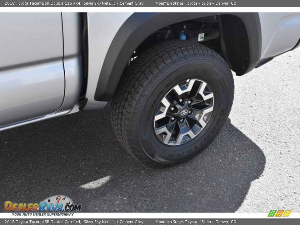 2018 Toyota Tacoma SR Double Cab 4x4 Silver Sky Metallic / Cement Gray Photo #33