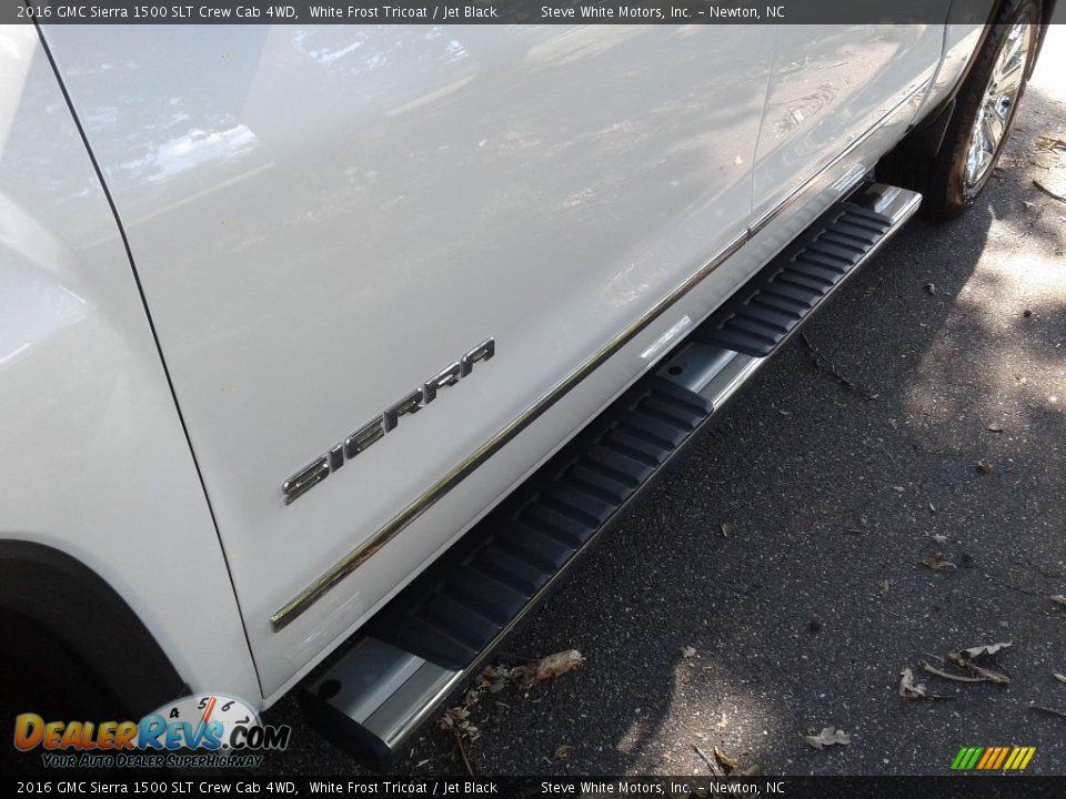 2016 GMC Sierra 1500 SLT Crew Cab 4WD White Frost Tricoat / Jet Black Photo #31