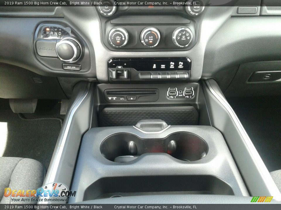 2019 Ram 1500 Big Horn Crew Cab Bright White / Black Photo #16