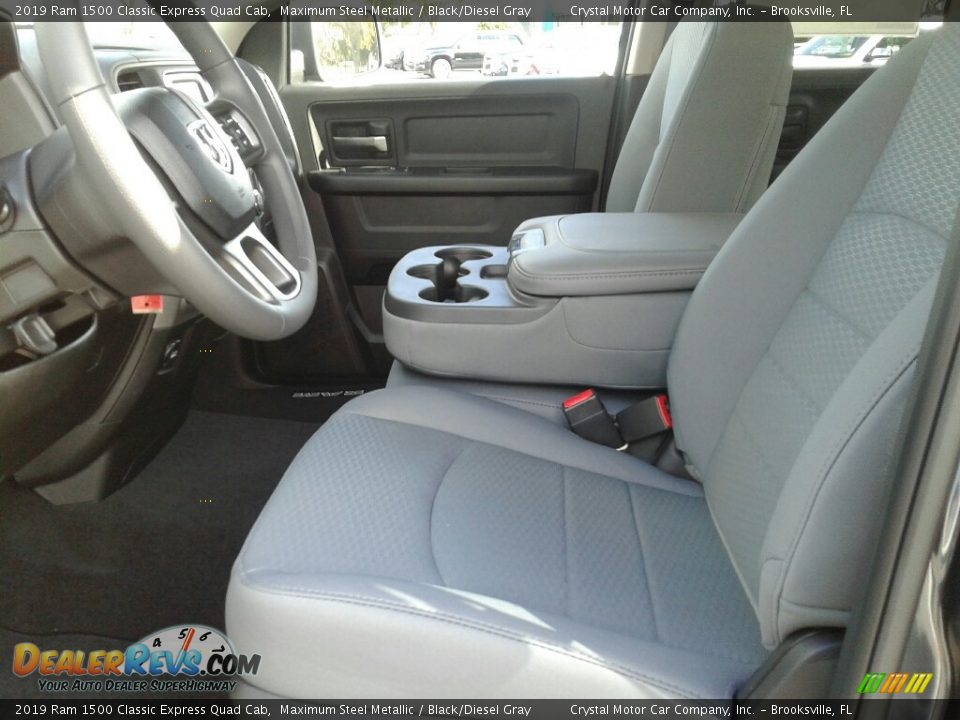 2019 Ram 1500 Classic Express Quad Cab Maximum Steel Metallic / Black/Diesel Gray Photo #9