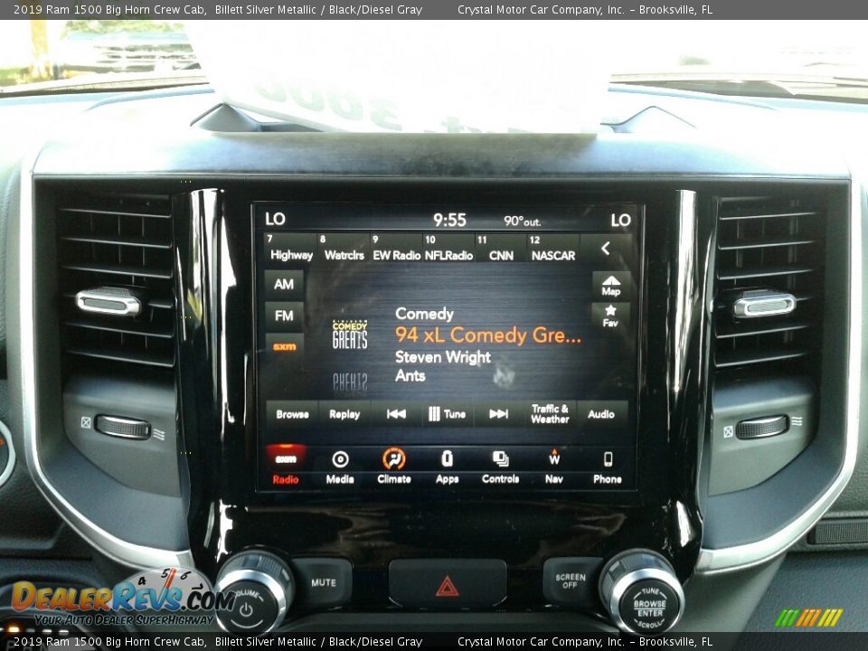 2019 Ram 1500 Big Horn Crew Cab Billett Silver Metallic / Black/Diesel Gray Photo #15