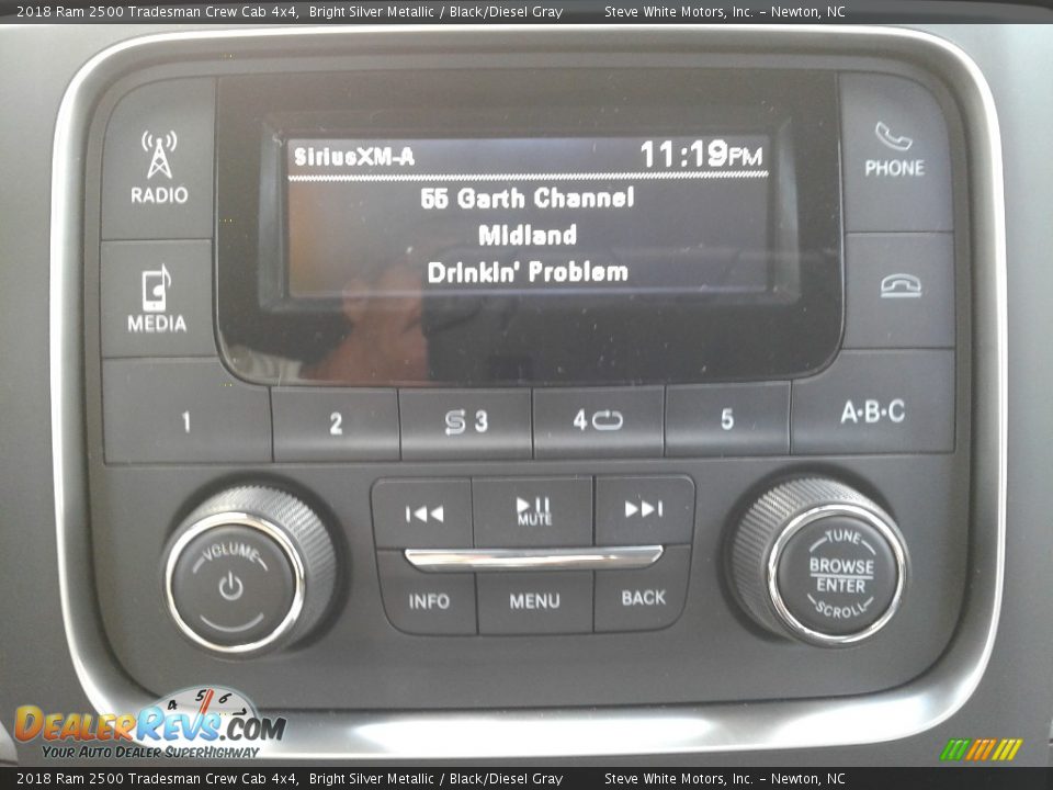 2018 Ram 2500 Tradesman Crew Cab 4x4 Bright Silver Metallic / Black/Diesel Gray Photo #20