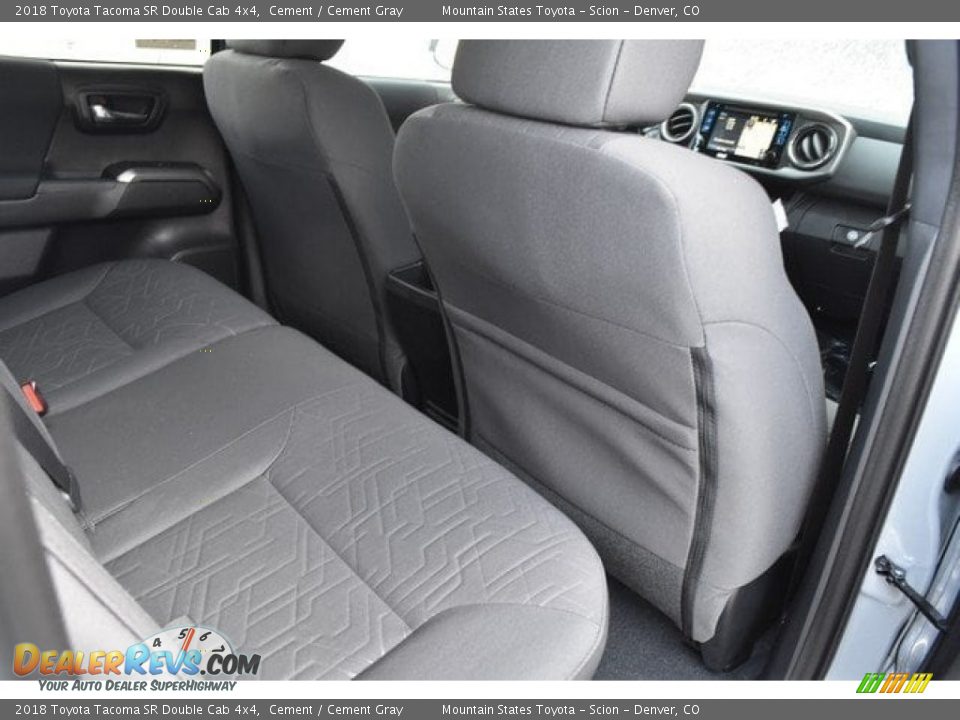 2018 Toyota Tacoma SR Double Cab 4x4 Cement / Cement Gray Photo #17
