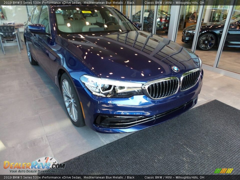 2019 BMW 5 Series 530e iPerformance xDrive Sedan Mediterranean Blue Metallic / Black Photo #1