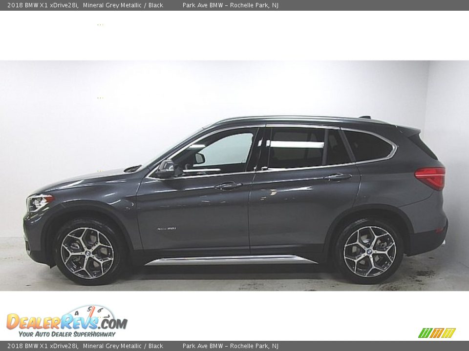 2018 BMW X1 xDrive28i Mineral Grey Metallic / Black Photo #2