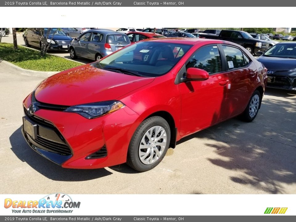 2019 Toyota Corolla LE Barcelona Red Metallic / Ash/Dark Gray Photo #1
