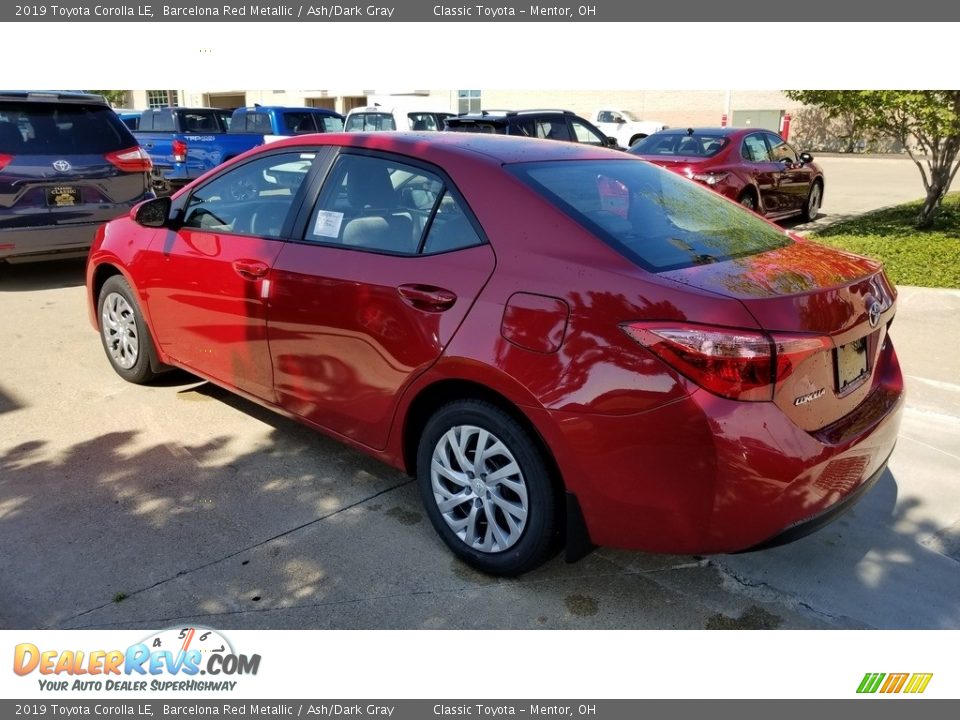 2019 Toyota Corolla LE Barcelona Red Metallic / Ash/Dark Gray Photo #2