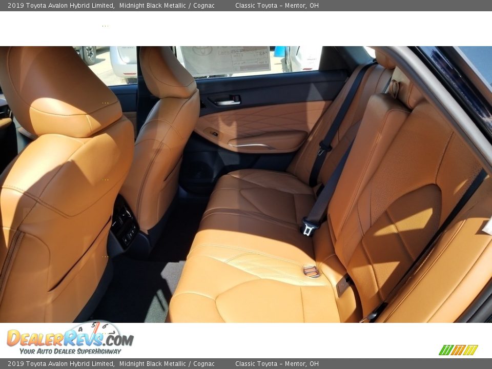 Rear Seat of 2019 Toyota Avalon Hybrid Limited Photo #4