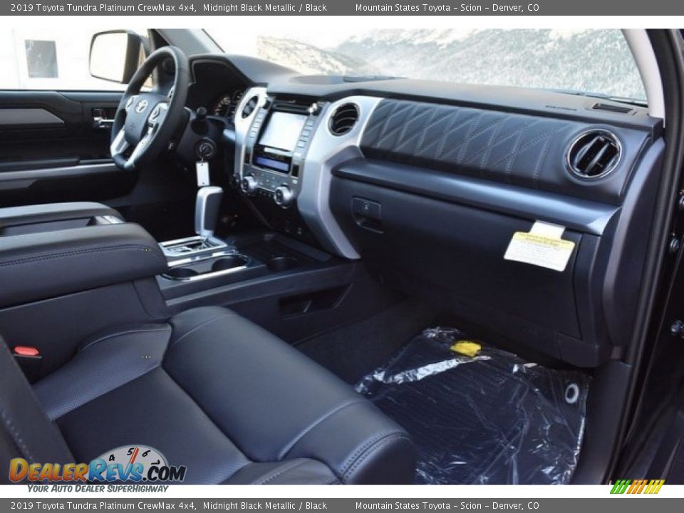 Dashboard of 2019 Toyota Tundra Platinum CrewMax 4x4 Photo #11