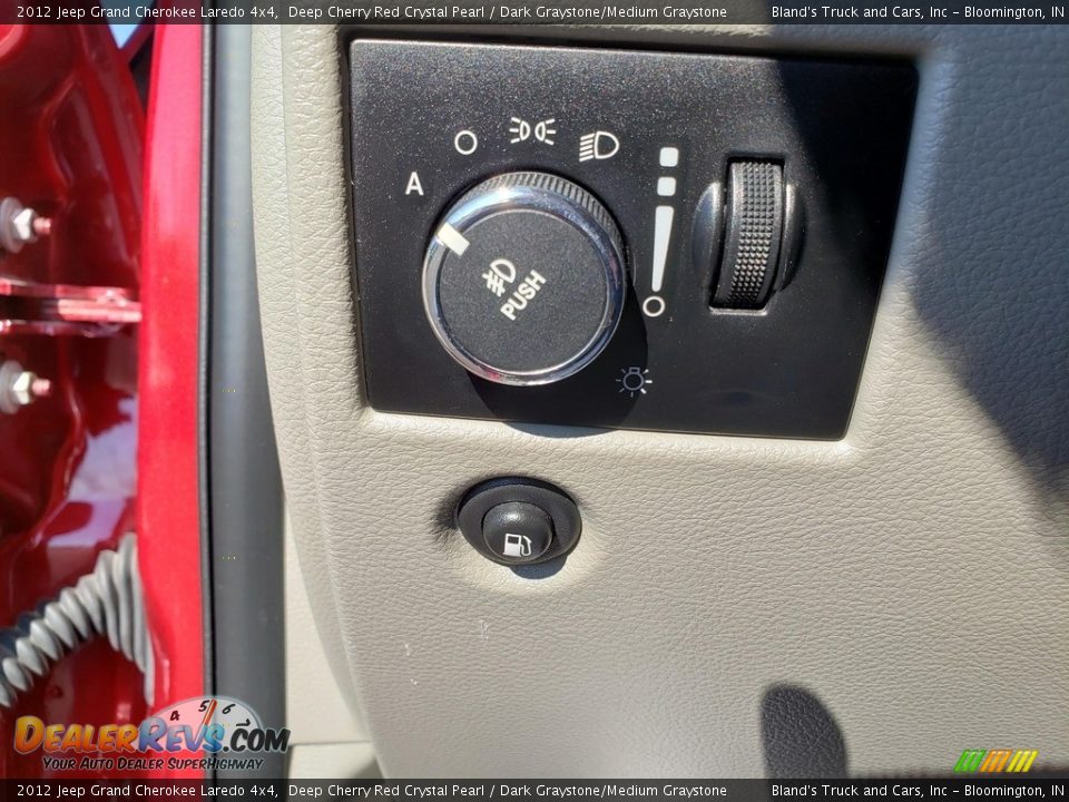 2012 Jeep Grand Cherokee Laredo 4x4 Deep Cherry Red Crystal Pearl / Dark Graystone/Medium Graystone Photo #8