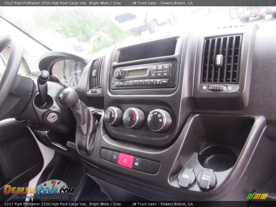 2017 Ram ProMaster 2500 High Roof Cargo Van Bright White / Gray Photo #22
