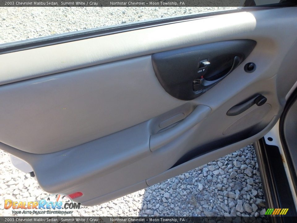 2003 Chevrolet Malibu Sedan Summit White / Gray Photo #12